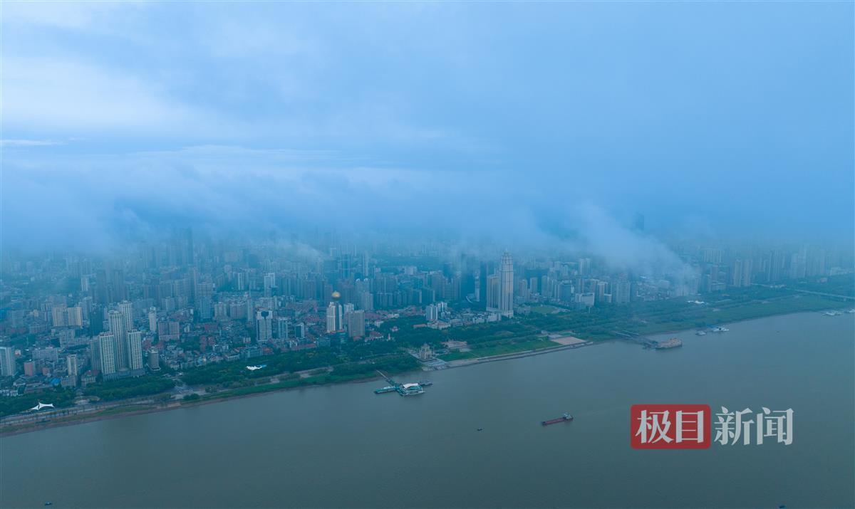 大型的棋牌平台